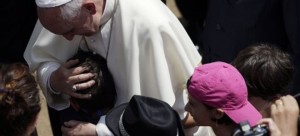 Papa con Niños (Fuente externa)