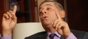 Roberto Salcedo: alcaldía DN no organizó graduación Quisqueya Aprende Contigo