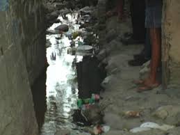 Aguas negras (fuente externa)