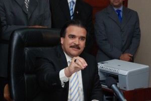 Wessin Chávez denuncia faltan candidatos en boleta municipal PQDC 