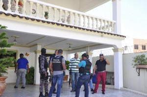 De acuerdo a versiones, la dama permaneció en cautiverio junto a su madre por varios días. 