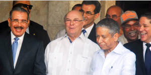 Danilo e Hipólito conversan