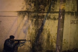 Policía en Río de Janeiro (AP)
