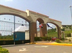 Empleados UASD anuncian paro por 48 horas en rechazo agresión PN