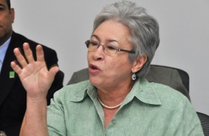 Guzmán Marcelino parte a reunión ministros Salud CELAC en Uruguay 