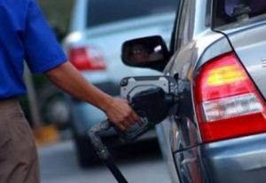 Suben precios de los combustibles 