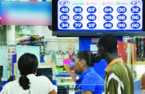 El proyecto de ley sobre juegos de azar sometido al Congreso busca regular el sector y combatir el lavado de activos.