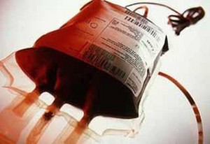Padre de niño falcémico denuncia falta de sangre en hospital Robert Reíd Cabral 