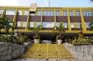  Instruyen a juntas electorales para toma de posesión de alcaldes y regidores