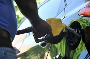 Suben algunos combustibles nuevamente; MIC lo atribuye a incrementos en mercado petrolero