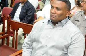 Jueces deliberan incidente en caso Dican