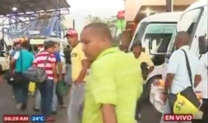Muchos salen a sus pueblos de la zona norte a pasar Nochebuena y Navidad