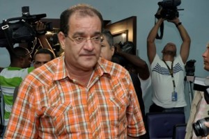 Condenan a 10 años de prisión a Winston Rizik por narcotráfico