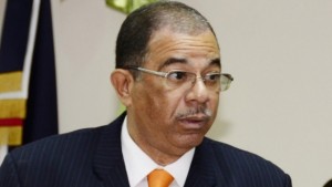 Opositores critican silencio del procurador sobre reunión con embajador EEUU 