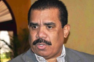 Senador fronterizo denuncia cerca de 4,000 migrantes ilegales trabajan en empresas de seguridad