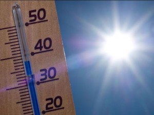 Sigue calor sobre el país mientras onda tropical se aleja de la isla 