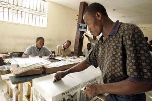 Sólo 20 senadores en Haití resultan electos en elecciones parlamentarias