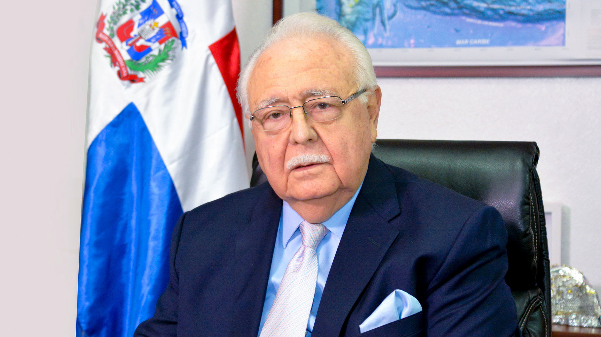 Se encuentra estable ministro Energía y Minas tras someterse a cirugía; lo atenderán en Miami