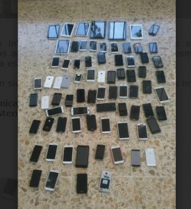 PN y MP allanan tienda de celulares y ocupan 182 aparatos