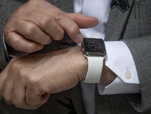 ¿Por qué (casi todos) llevamos el reloj en la muñeca izquierda?