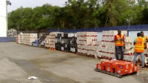 Aduanas destruye bebidas y cigarrillos por más de  RD$67 mm
