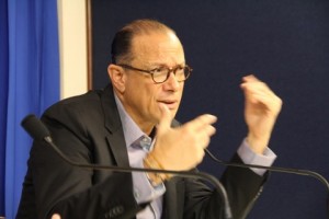 Embajador RD ante UNESCO destaca galardón a presidente Santos