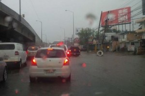 Meteorología mantiene provincias en alerta contra inundaciones y deslizamientos de tierra