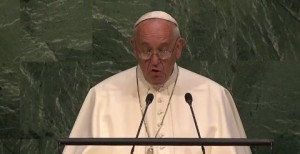 Papa Francisco: “ningún individuo o grupo humano se puede considerar  omnipotente” 