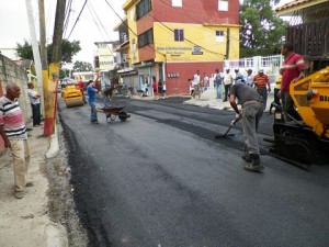 Reinician Programa Nacional de Asfaltado partiendo desde Los Alcarrizos