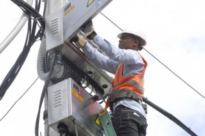  Continuarán diálogos en busca acercar posiciones para firma pacto eléctrico