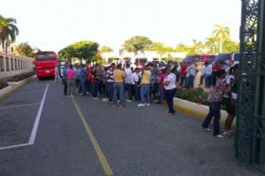 Trabajadores palaciegos desplegados contra el dengue
