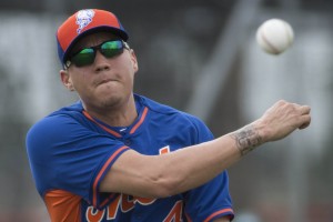Wilmer Flores se ha visto estable en las paradas cortas