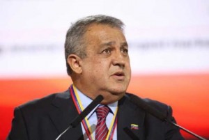 Venezuela niega que busque ventaja política con Petrocaribe 