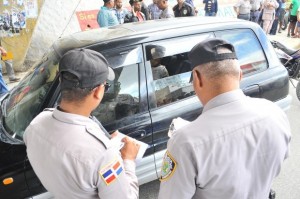 PN dice joven muerto en Guachupita era atracador; fue agente que le disparó