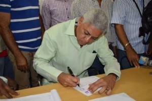 Nelson Guillén renuncia a candidatura a diputado que le reservó PLD; aspirará a alcalde SC 