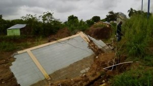 Colapsa pared de escuela recién inaugurada en Los Alcarrizos