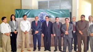 Rector UASD recibe llaves de Laboratorios de Alta Tecnología 