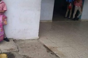 Escándalo en redes sociales por directora de escuela que lleva niños a destacamento