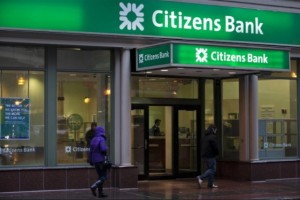 Acusan a niño de 14 años de robo bancario en ClevelAcusan a niño de 14 años de robo bancario en Clevelandand