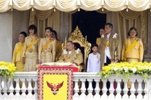 El rey de Tailandia cumple 88 años