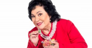 Solicitan orden de arresto para la actriz mexicana Carmen Salinas
