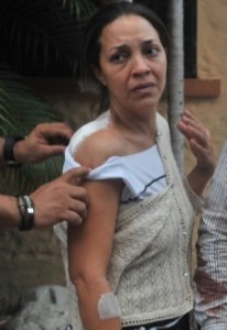 Apresan cuatro por heridas a dos mujeres dentro de yipeta cuando iban a audiencia
