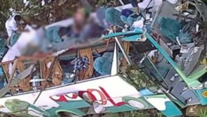 Perú: al menos 16 muertos y 32 heridos tras caída de bus en la Amazonía