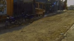 Residentes cercanos a Nueva Barquita exigen les arreglen calles