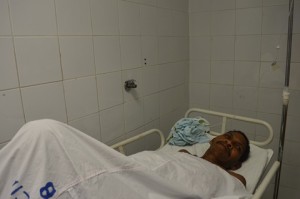 Denuncian paciente fue dejado abandonado en hospital Padre Billini
