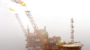 El Gobierno iraní ordena aumentar la producción de petróleo en 500.000 barriles diarios
