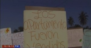 Damnificados reclaman apartamentos en Azua