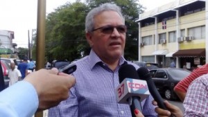 Emiten orden de conducencia contra presidente Asociación Bancos Comerciales RD