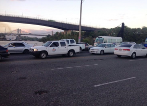 Autoridades intervendrán puente flotante para darle “mayor mantenimiento”