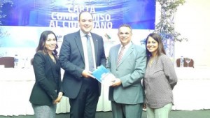Ministerio de Industria y Comercio firma carta de compromiso 